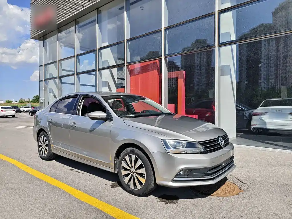 Volkswagen Sagitar 2018 280TSI DSG Comfort
