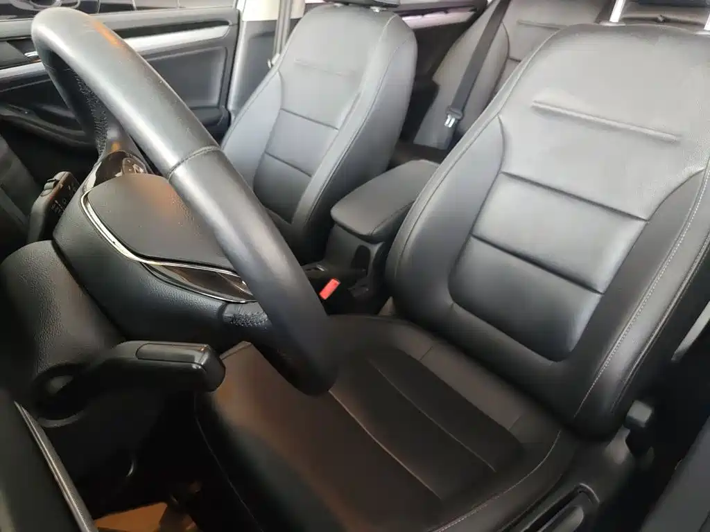Volkswagen Sagitar 2018 280TSI DSG Comfort