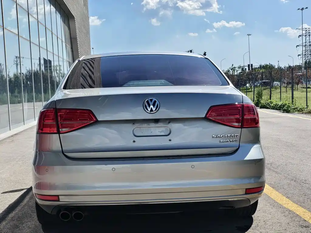 Volkswagen Sagitar 2018 280TSI DSG Comfort