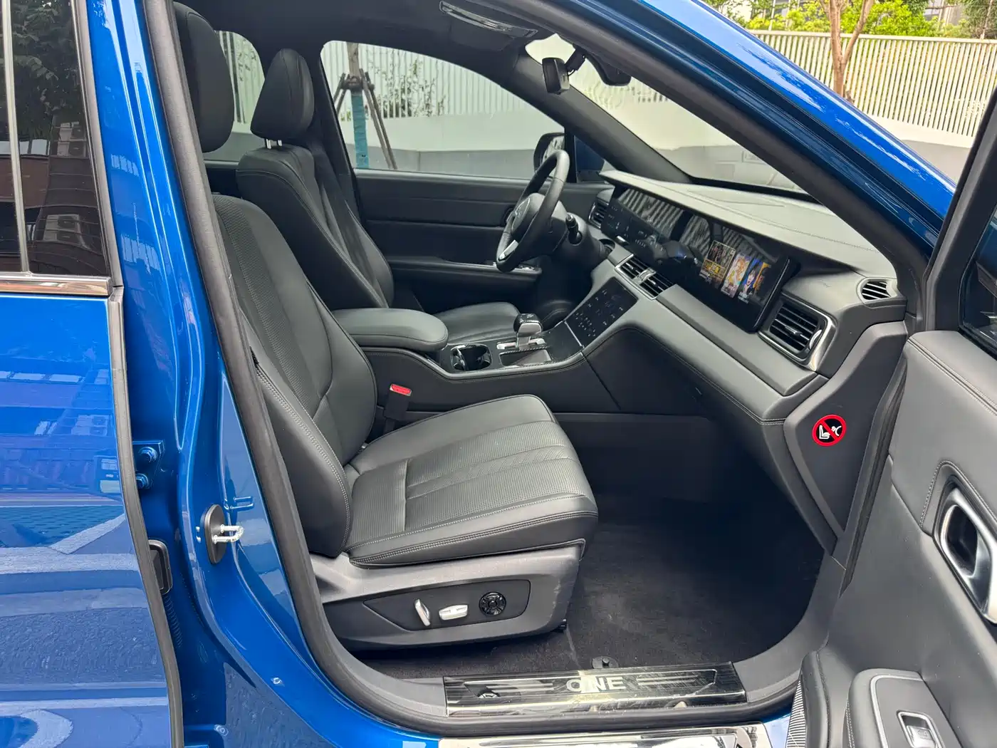 Li Auto Li ONE 2020 Extended Range 6-seater