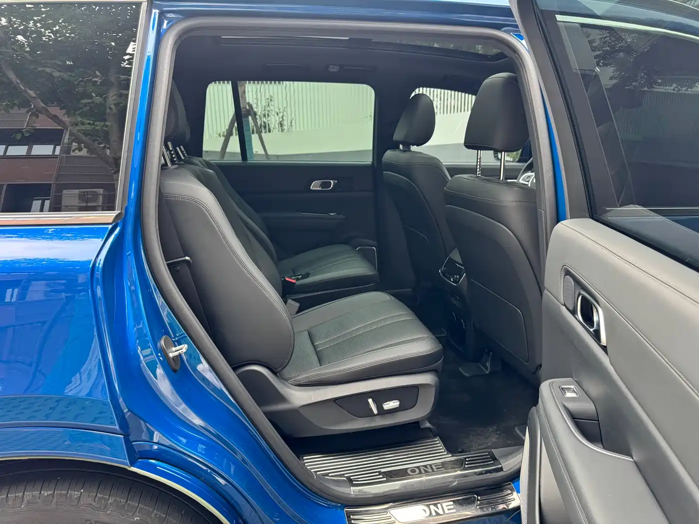 Li Auto Li ONE 2020 Extended Range 6-seater