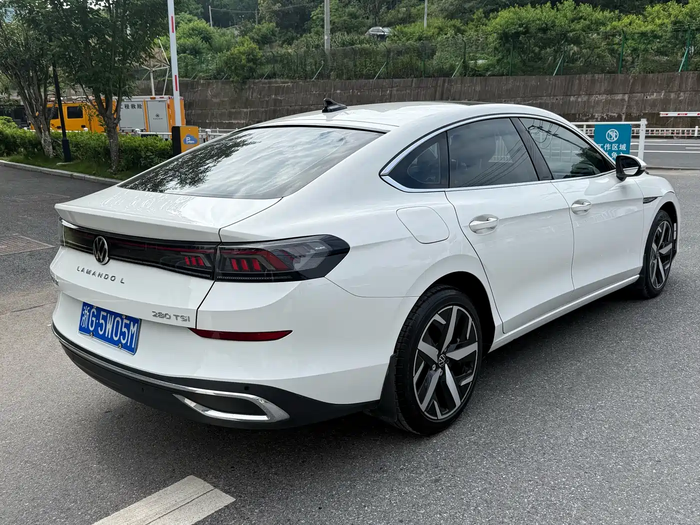 Volkswagen Lamando 2023 Lamando L 280TSI DSG Cool Edition