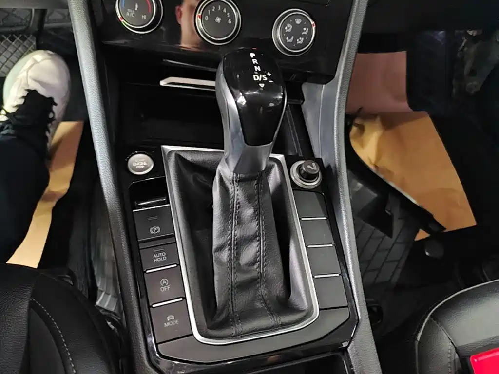 Volkswagen Sagitar 2020 200TSI DSG Comfort China VI