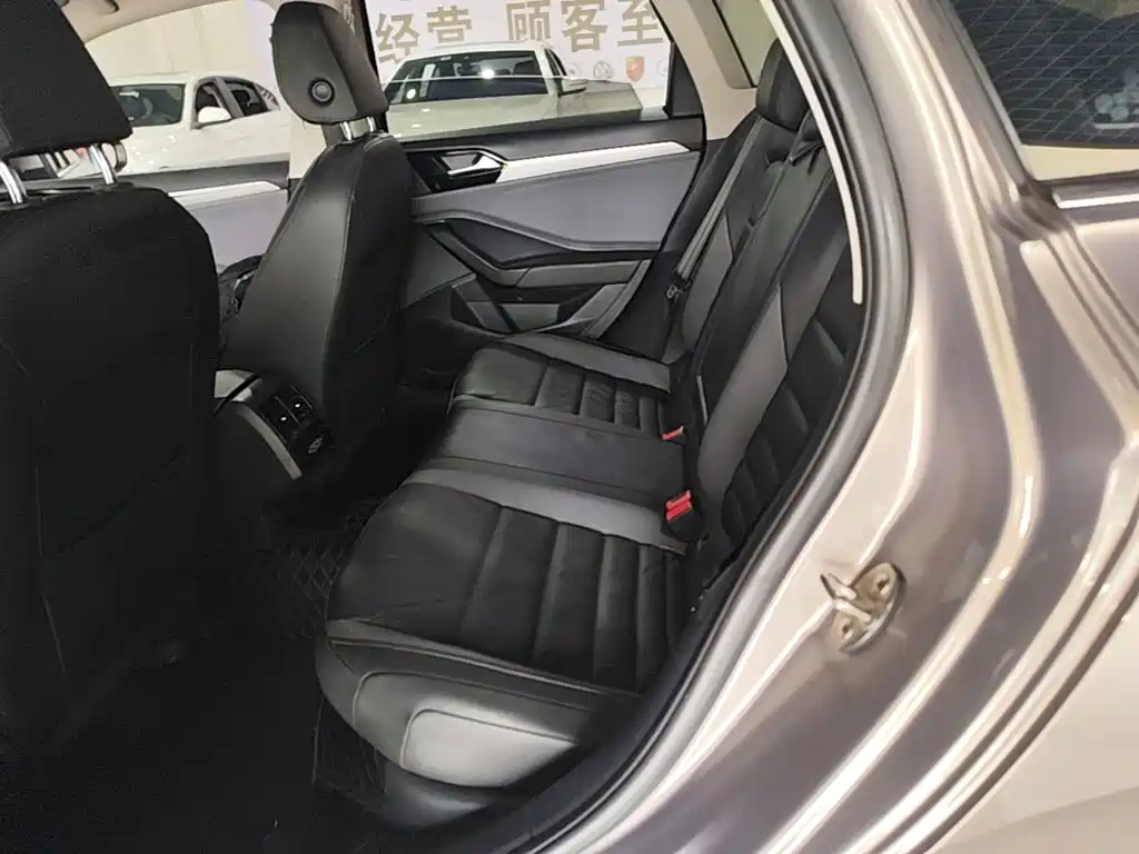 Volkswagen Sagitar 2020 200TSI DSG Comfort China VI