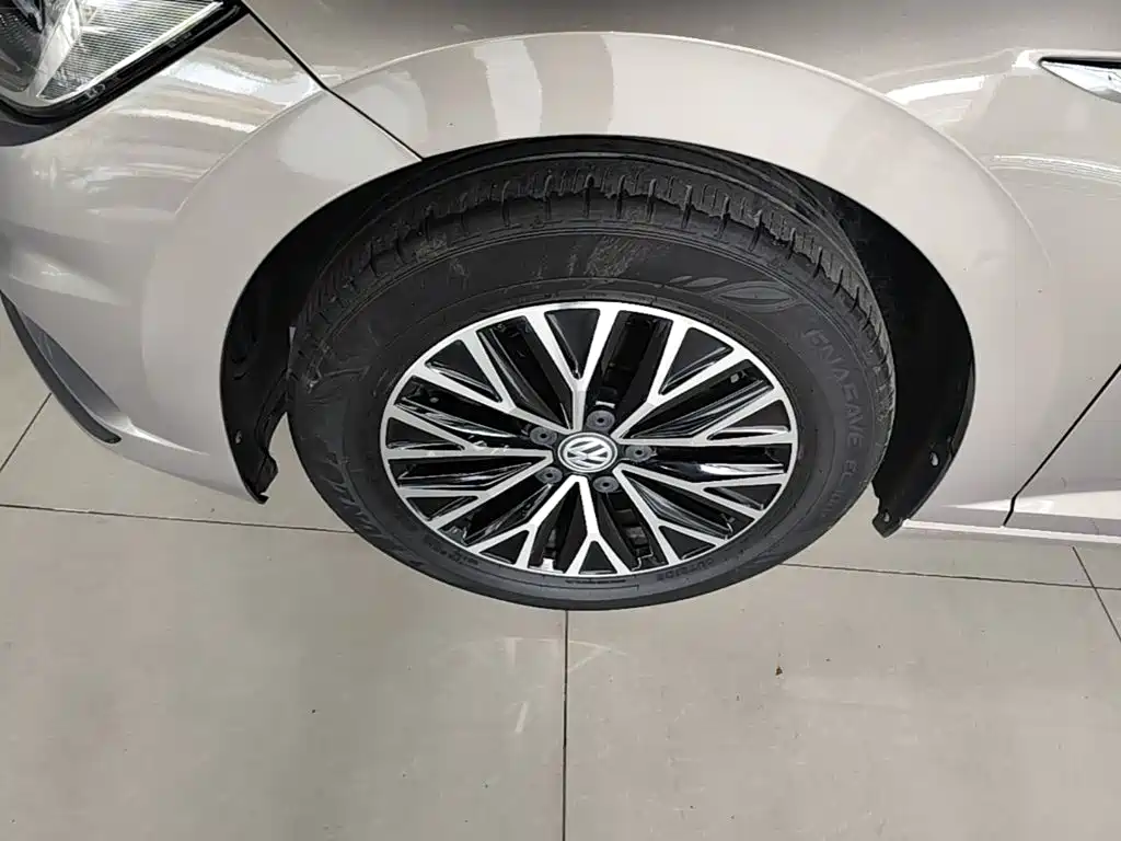 Volkswagen Sagitar 2020 200TSI DSG Comfort China VI