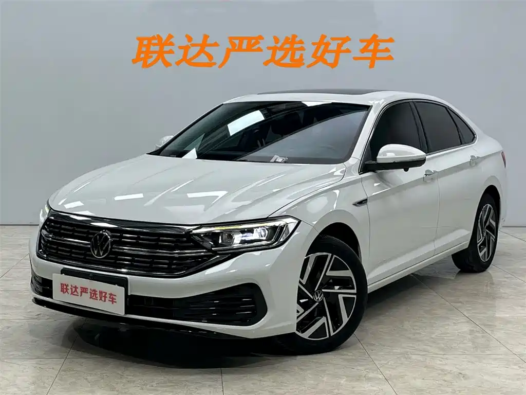 Volkswagen Sagitar 2023 Model Year 200TSI DSG Surpass Edition