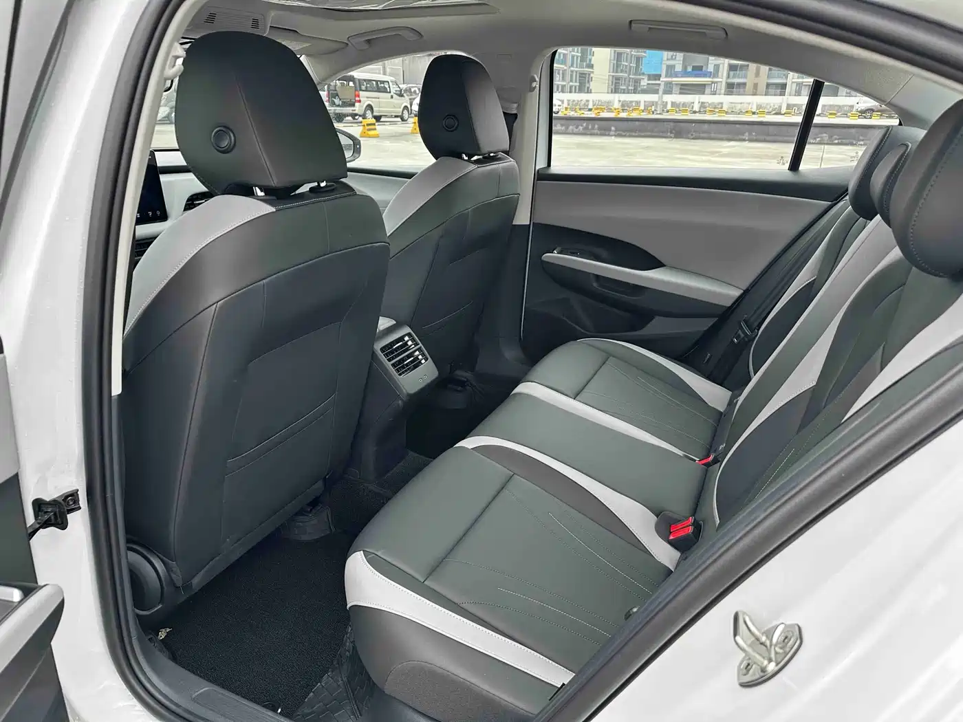 Volkswagen Sagitar 2026 S 1.5L Base Model