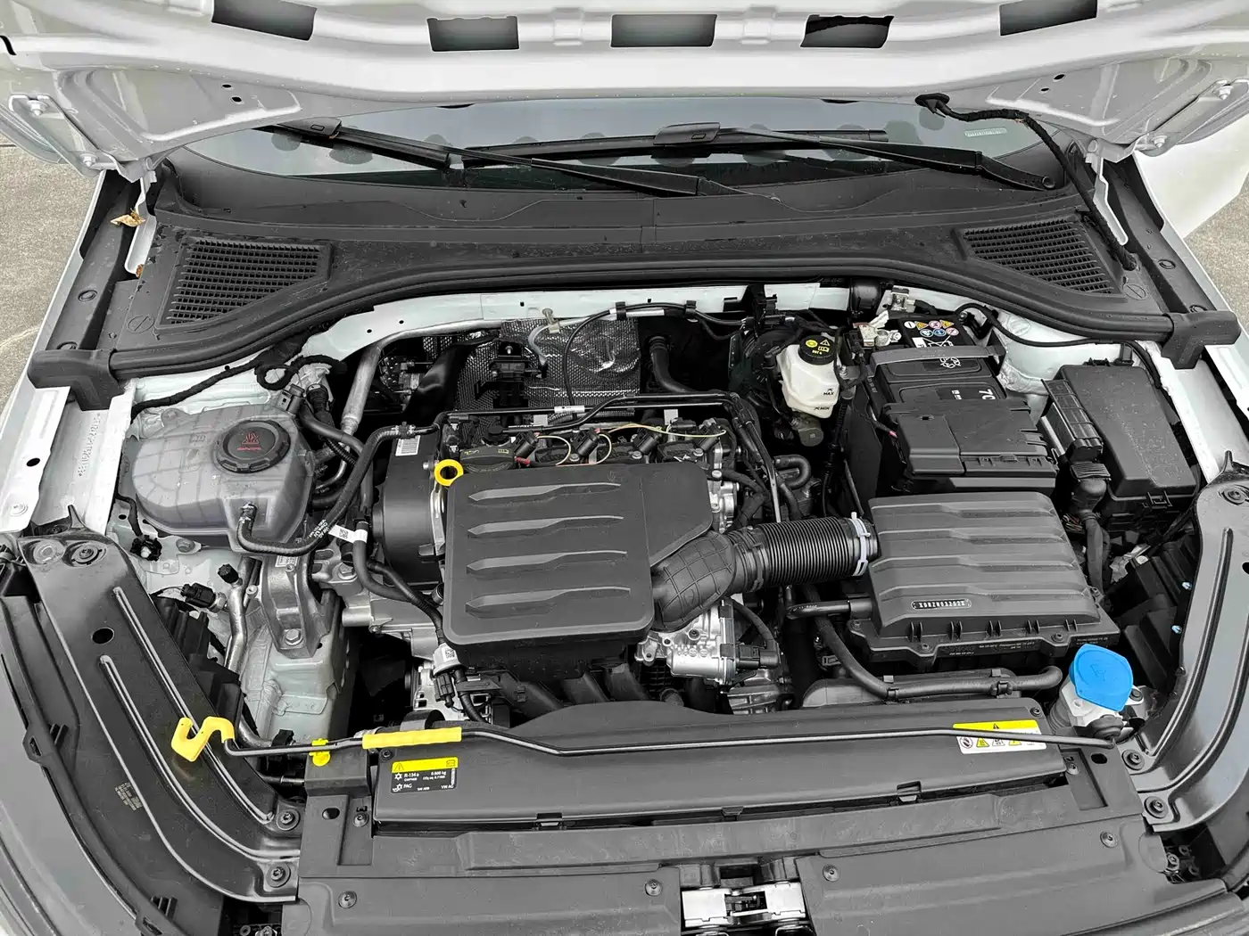 Volkswagen Sagitar 2026 S 1.5L Base Model