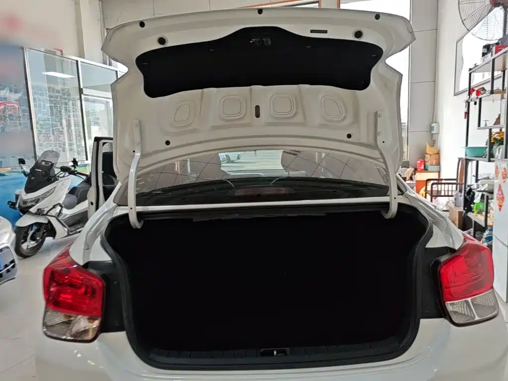 Hyundai Verna 2017 1.4L Manual Renewal China V