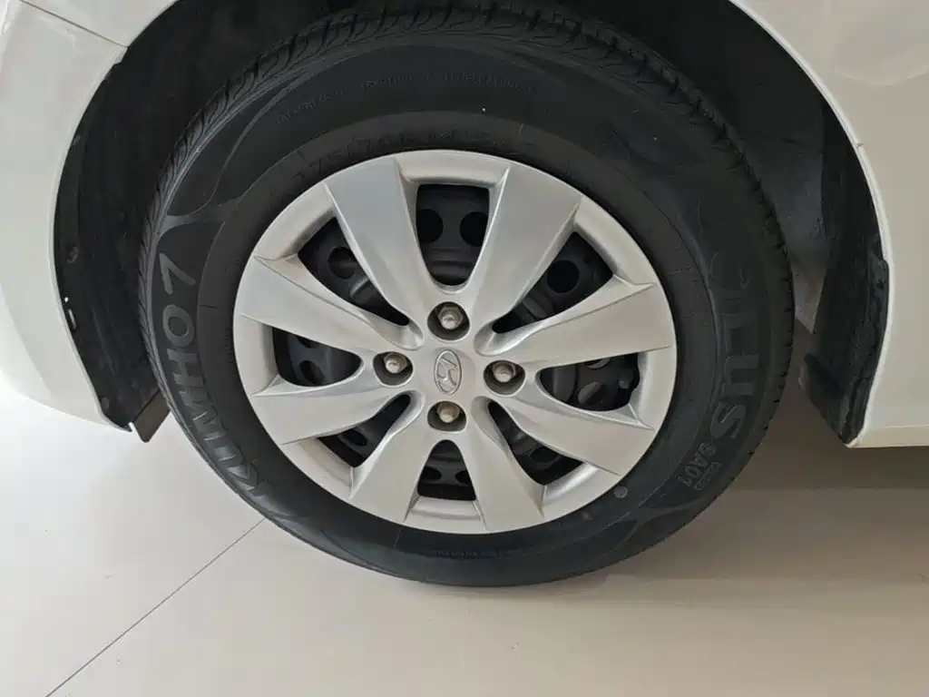 Hyundai Verna 2017 1.4L Manual Renewal China V