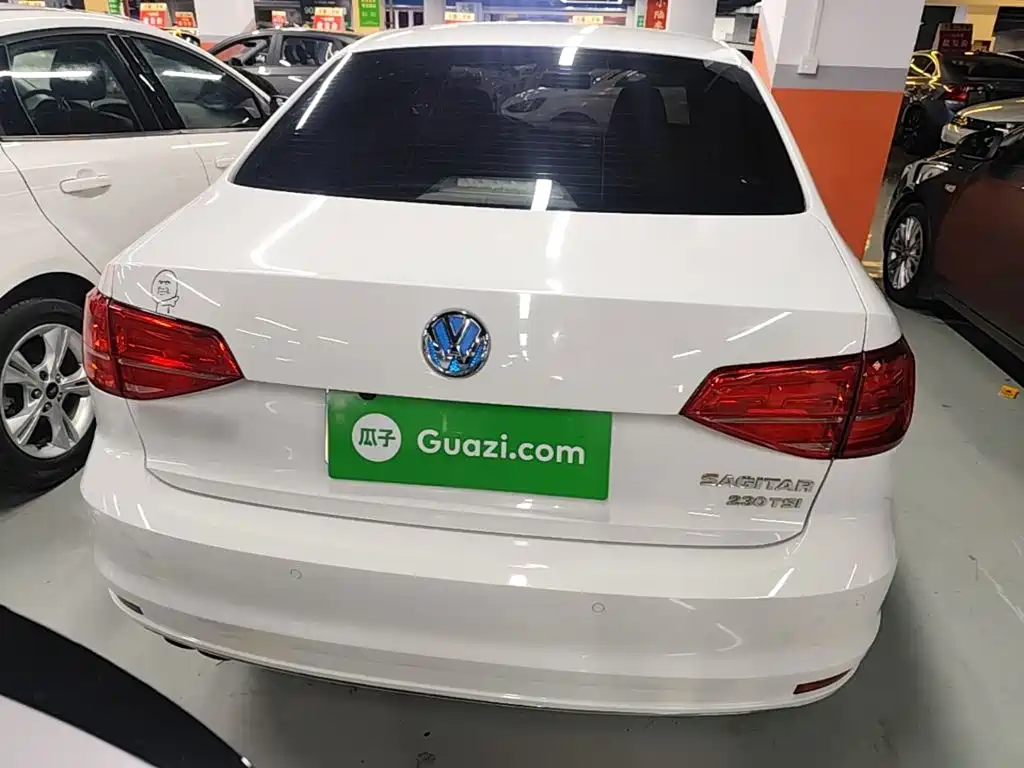 Volkswagen Sagitar 2017 230TSI Automatic Comfort