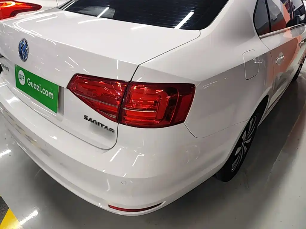 Volkswagen Sagitar 2017 230TSI Automatic Comfort