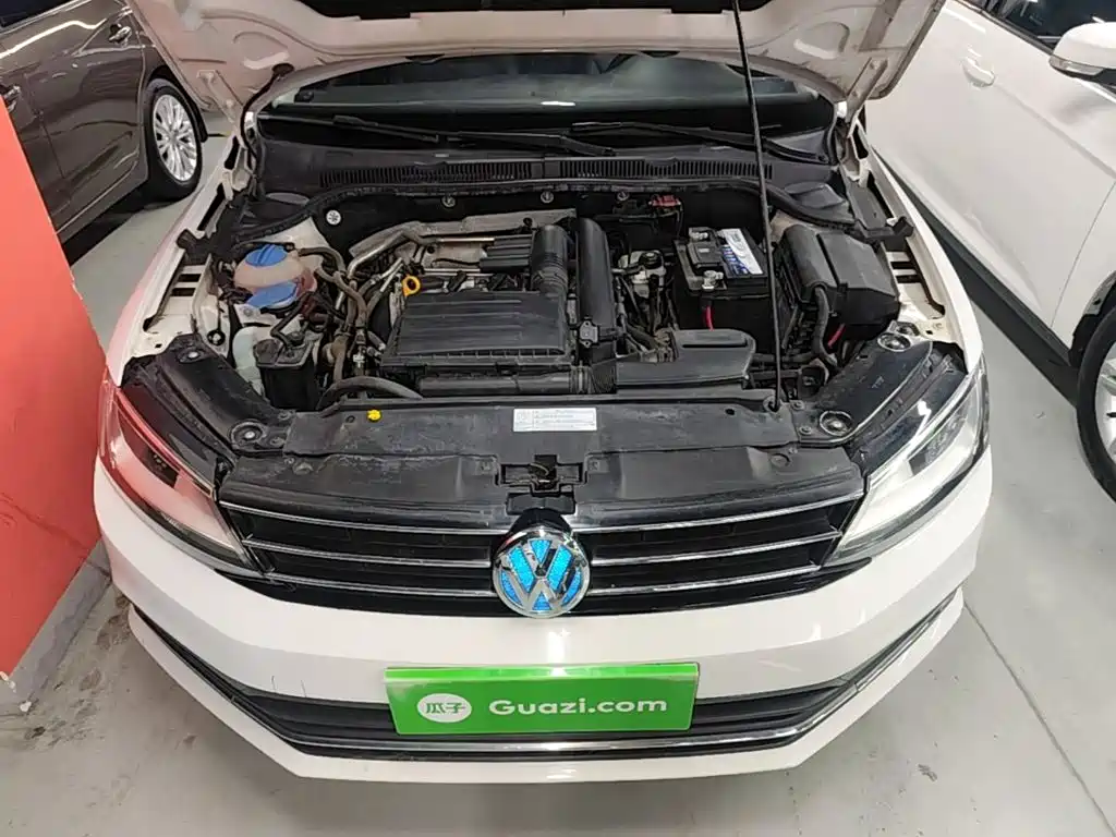 Volkswagen Sagitar 2017 230TSI Automatic Comfort