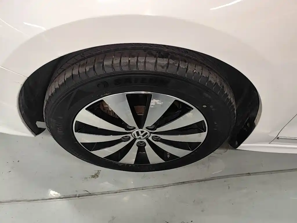 Volkswagen Sagitar 2017 230TSI Automatic Comfort