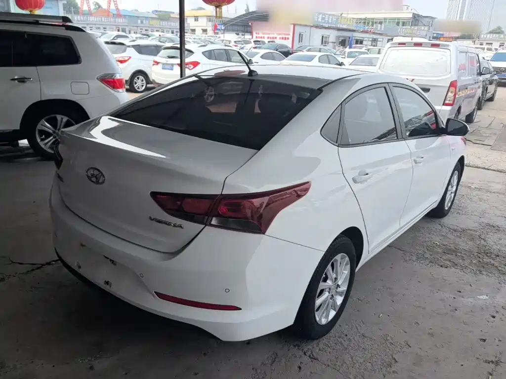 Hyundai Hyundai Verna 2016 1.4L Manual Cool Edition GLS