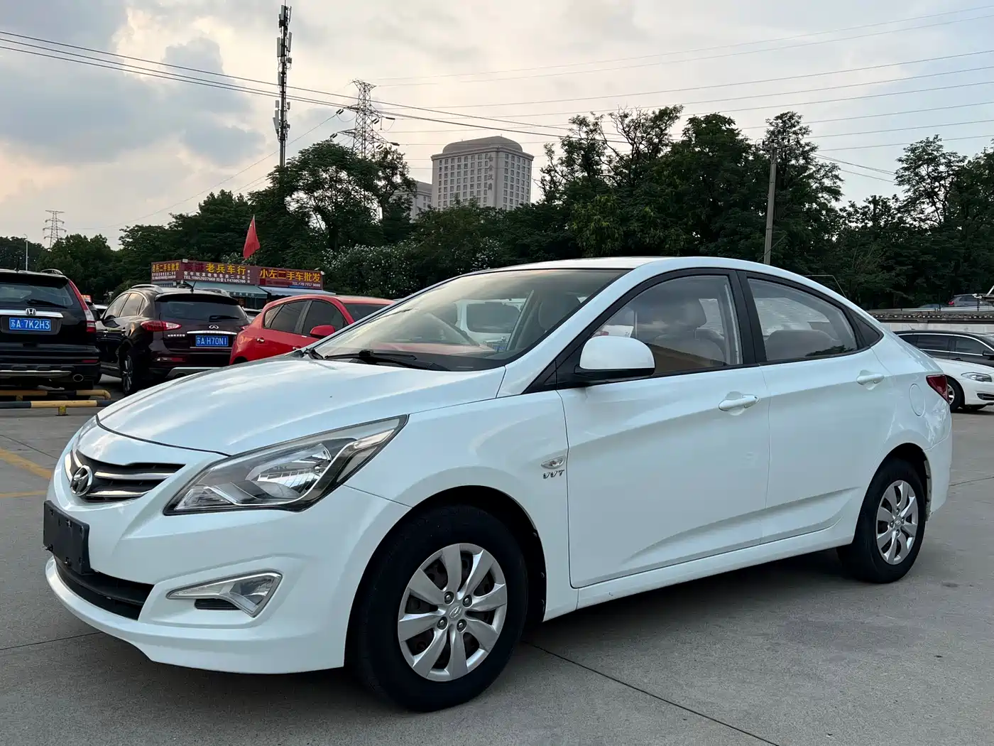 Hyundai Verna 2014 1.4L Manual Smart GLS