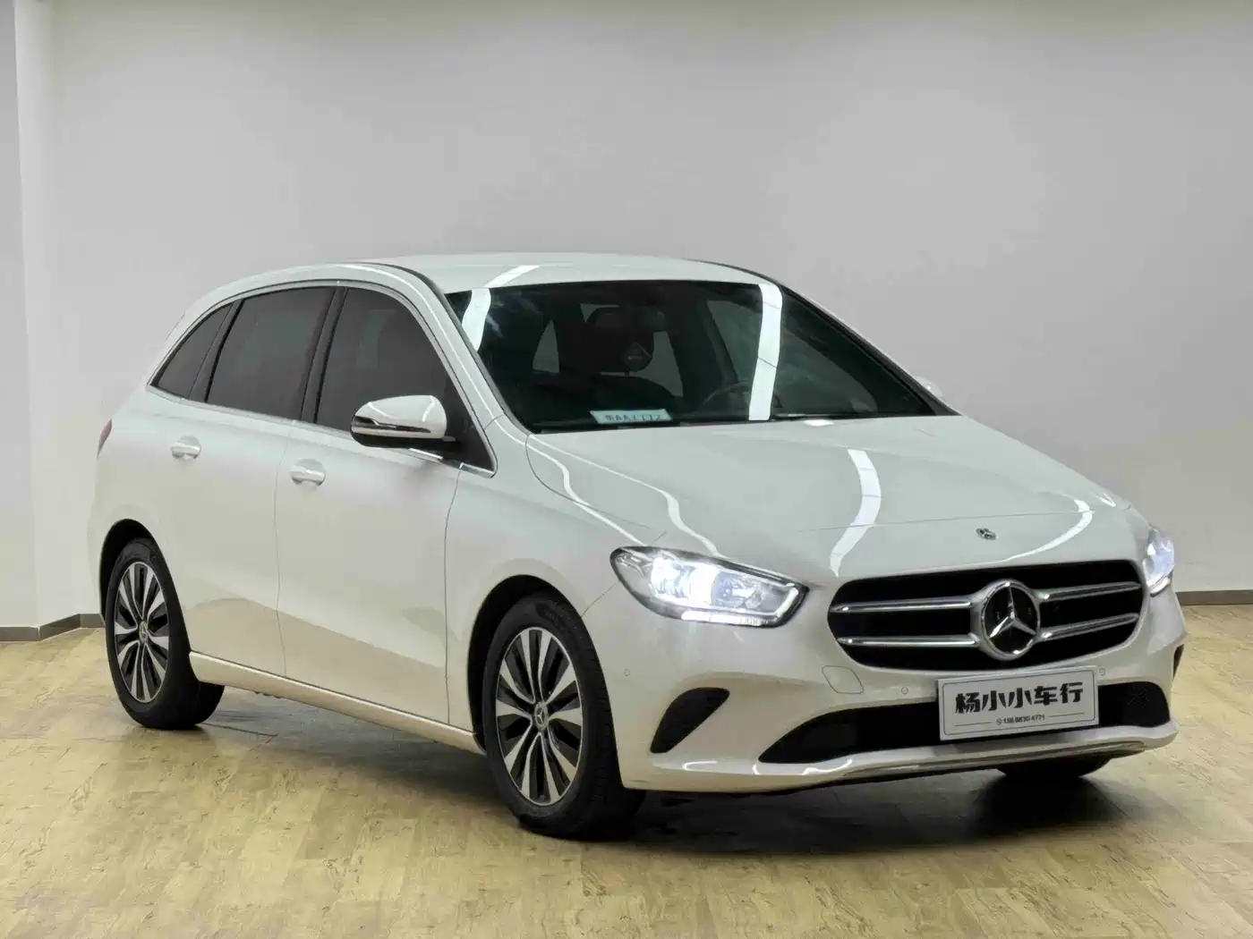 Mercedes-Benz Mercedes-Benz B-Class 2022 B 180 Fashion