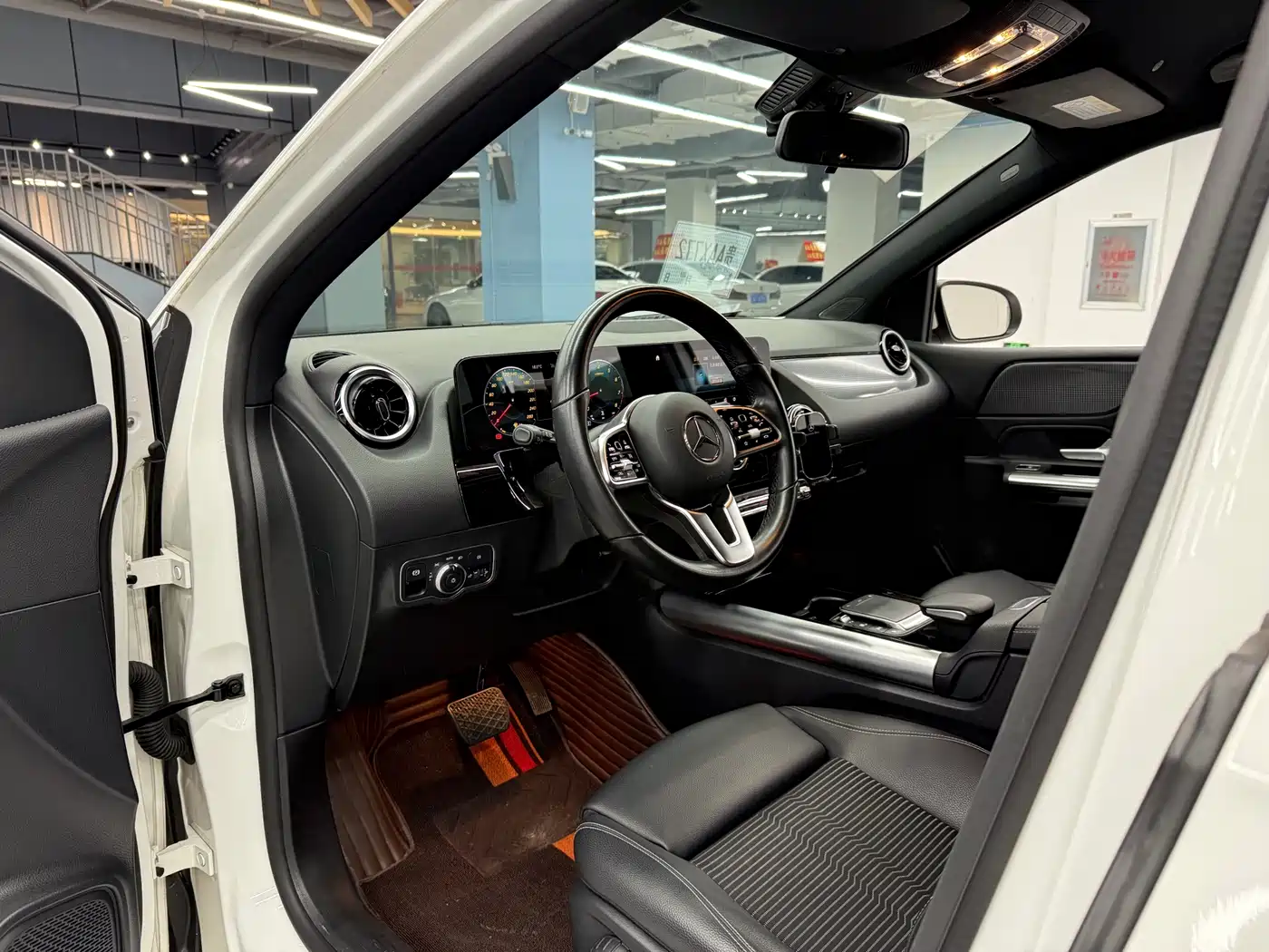 Mercedes-Benz Mercedes-Benz B-Class 2022 B 180 Fashion