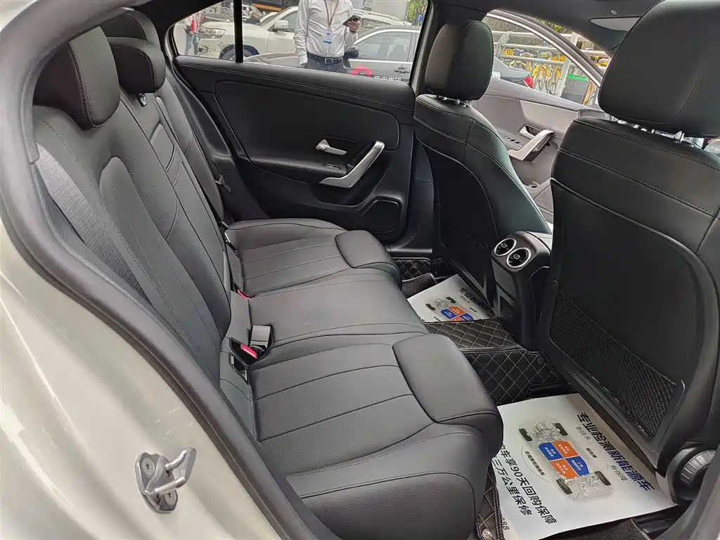 Mercedes-Benz Mercedes-Benz A-Class 2021 Facelift A 180 L Sport Sedan