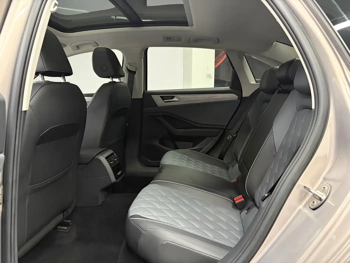 Volkswagen Sagitar 2023 280TSI DSG Excellence Plus Edition