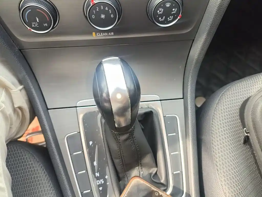 Volkswagen Golf 2016 1.6L Automatic Comfort
