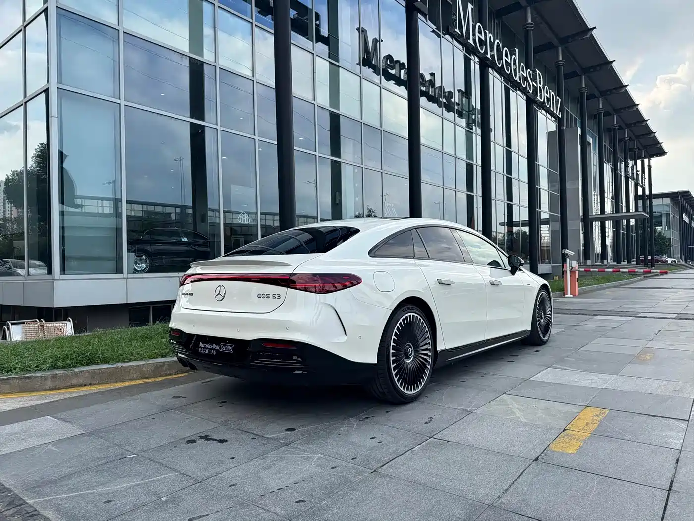 Mercedes-Benz Mercedes-Benz EQS AMG 2022 AMG EQS 53 4MATIC+