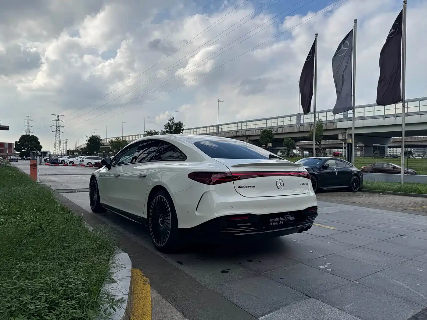 Mercedes-Benz Mercedes-Benz EQS AMG 2022 AMG EQS 53 4MATIC+
