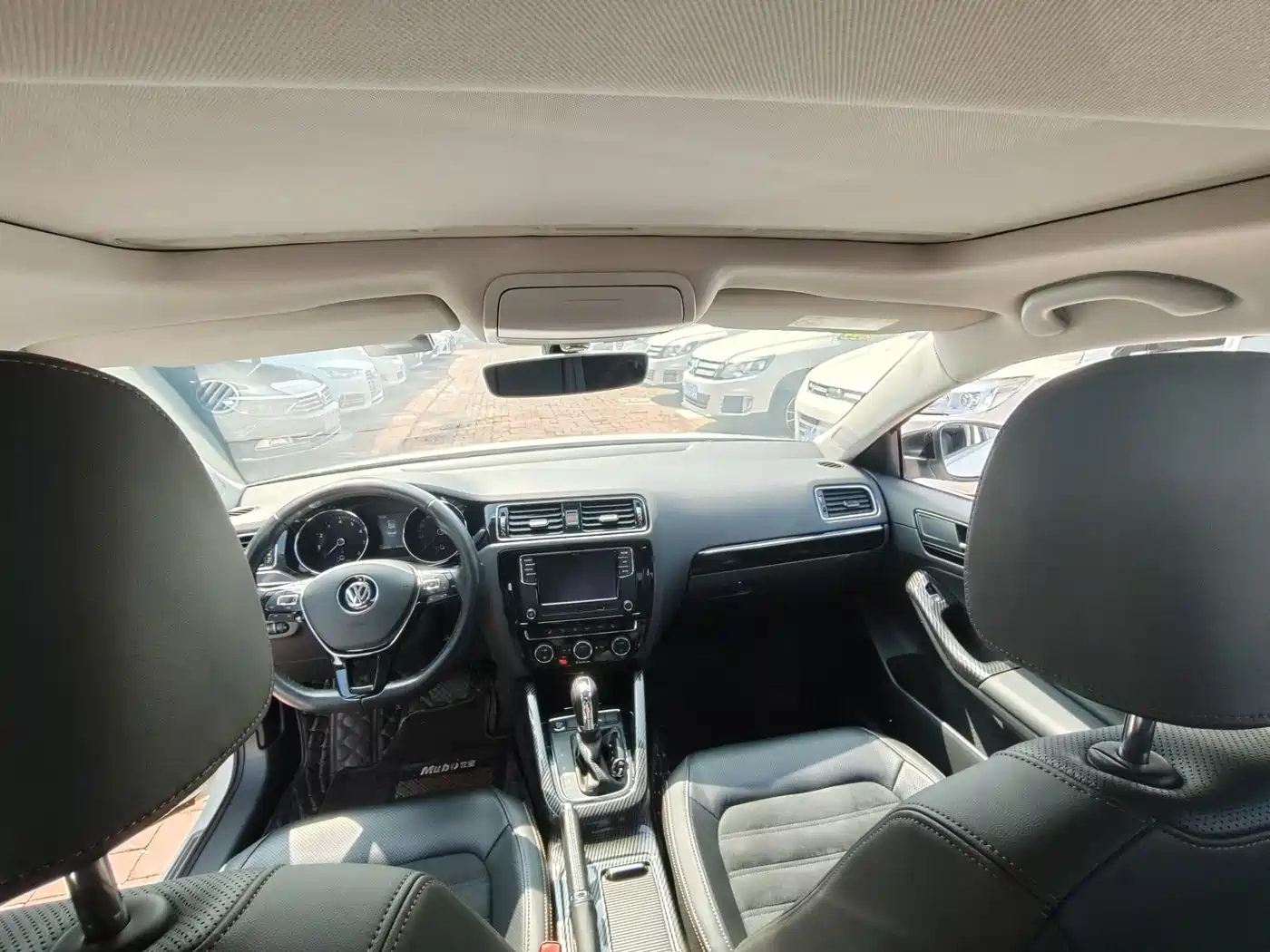 Volkswagen Sagitar 2018 280TSI DSG Luxury