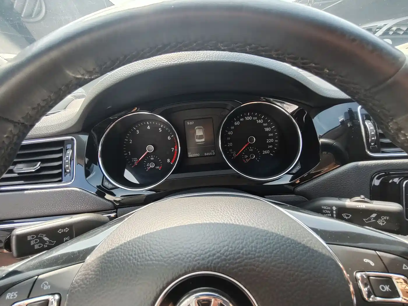 Volkswagen Sagitar 2018 280TSI DSG Luxury