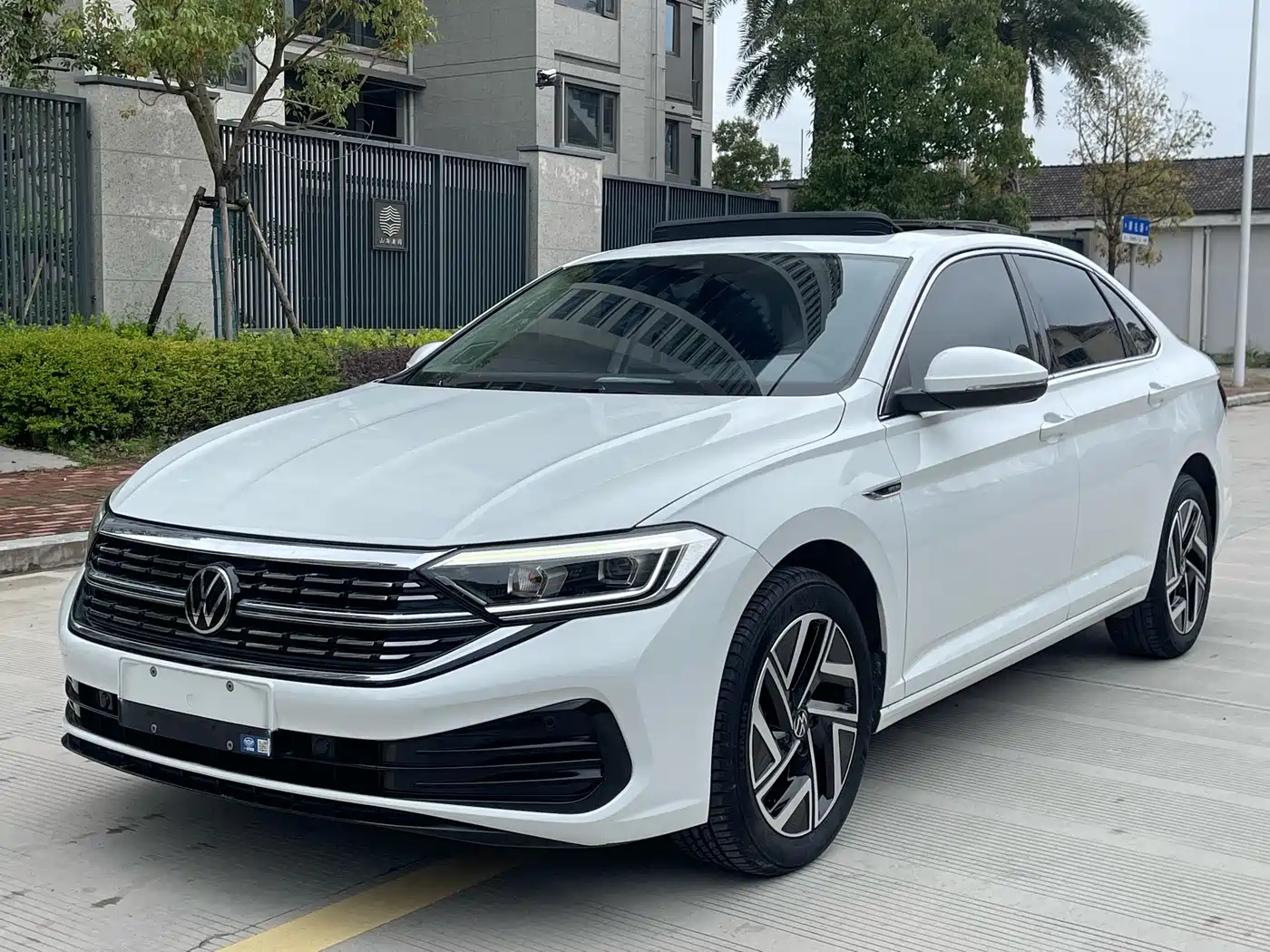 Volkswagen Sagitar 2023 Model Year 280TSI DSG Surpass Edition