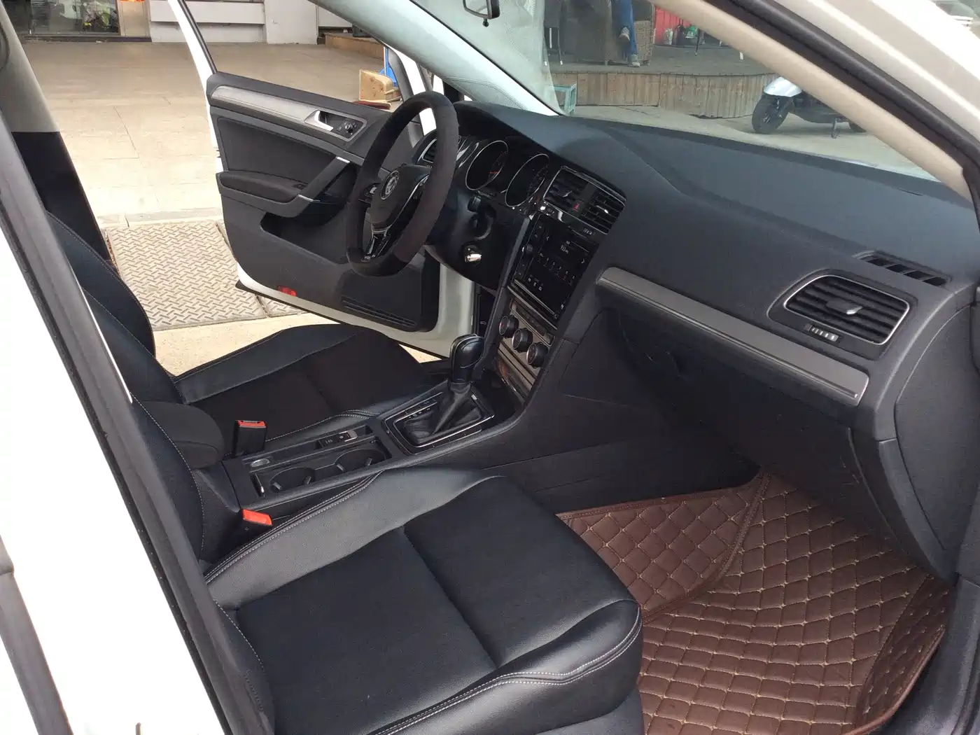 Volkswagen Golf 2019 200TSI DSG Comfort (China V)