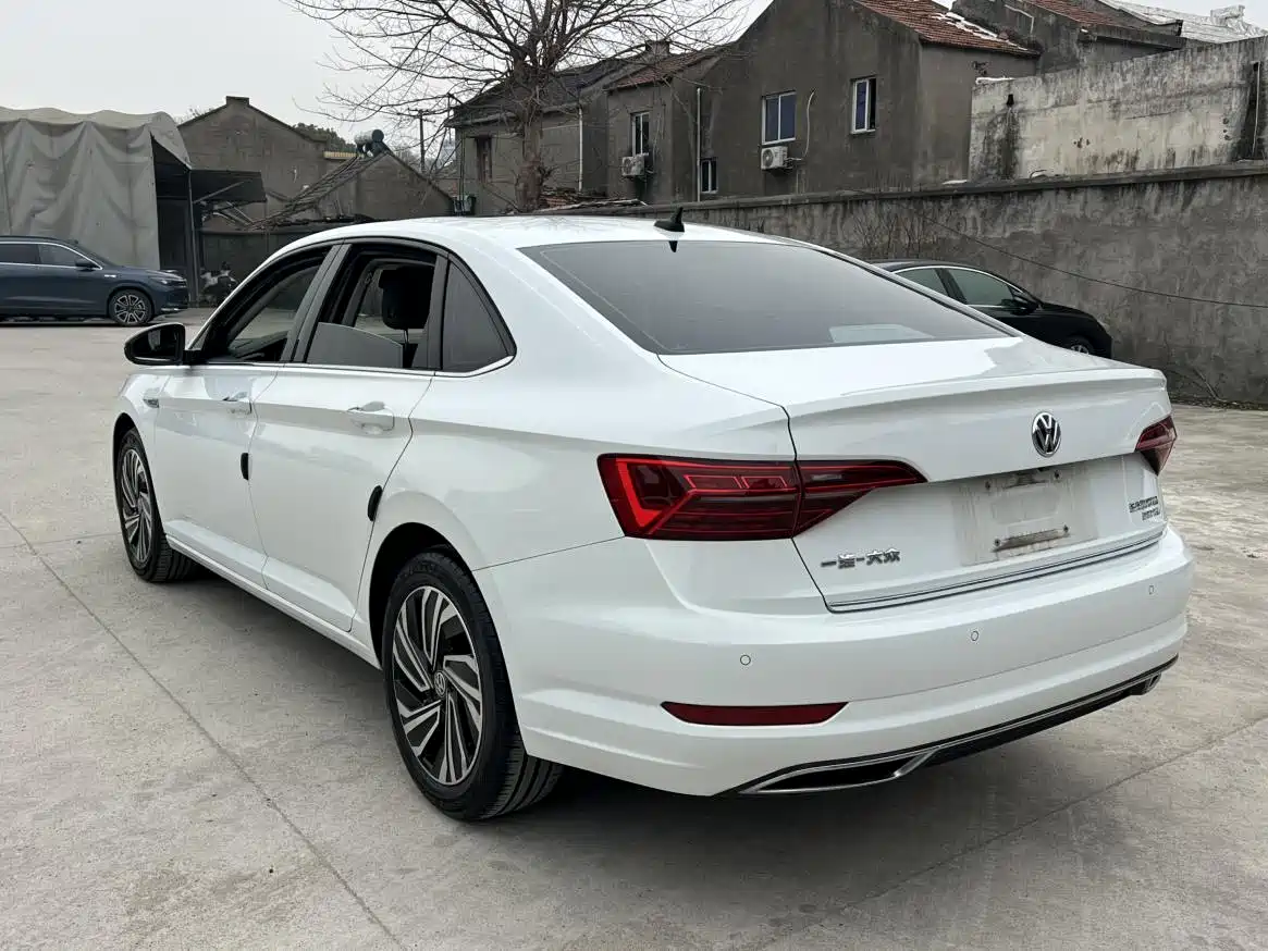 Volkswagen Sagitar 2021 280TSI DSG Surpassing Edition
