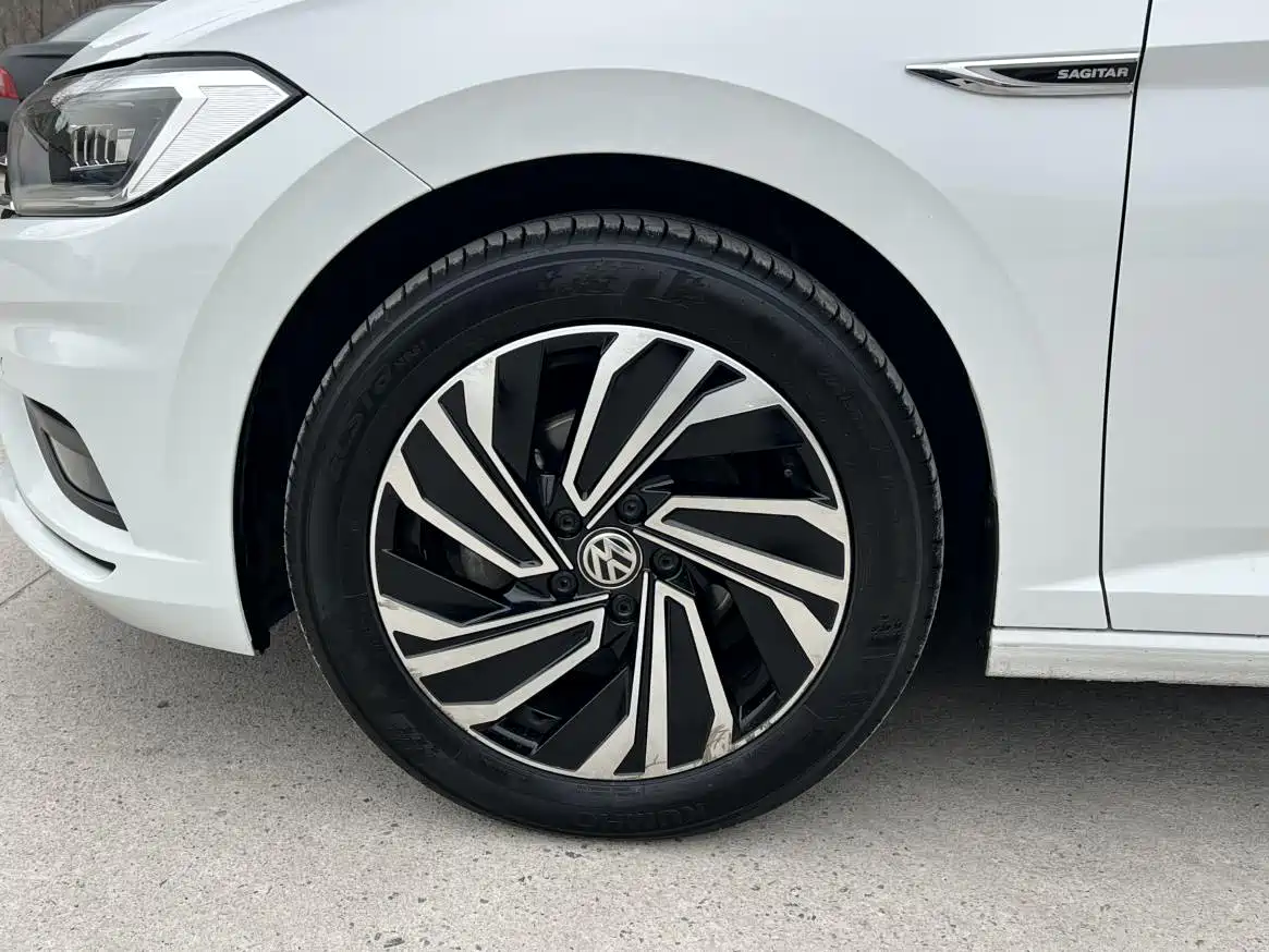 Volkswagen Sagitar 2021 280TSI DSG Surpassing Edition