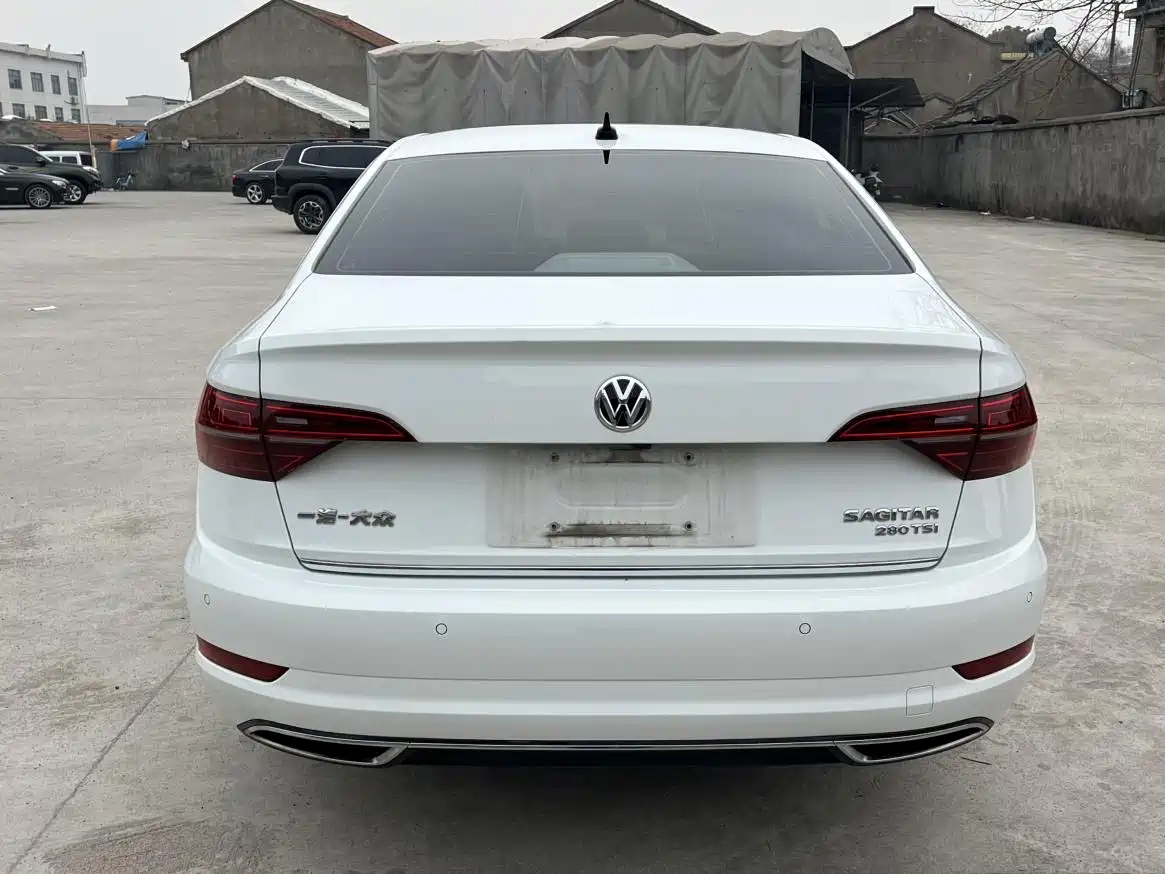 Volkswagen Sagitar 2021 280TSI DSG Surpassing Edition