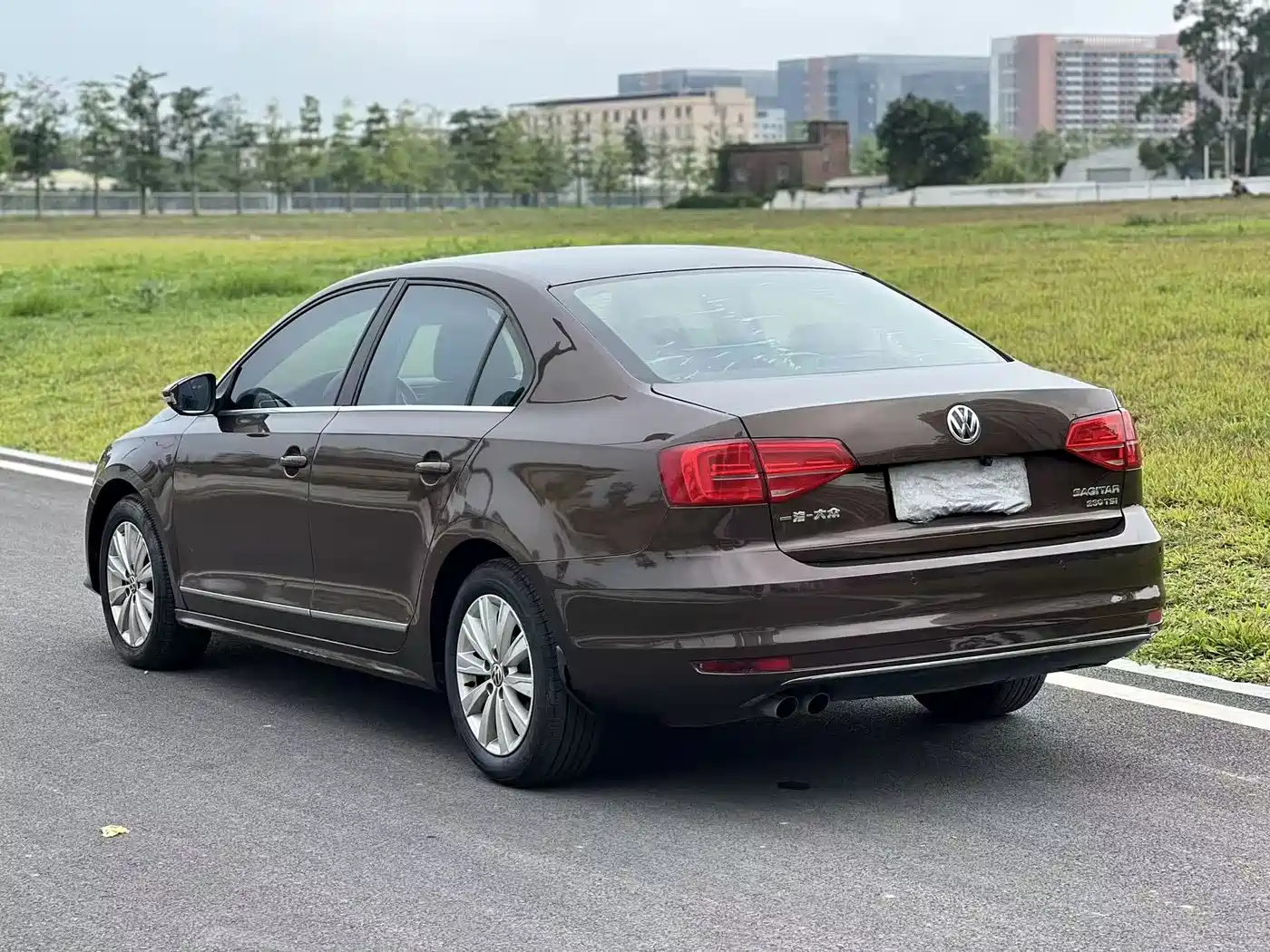Volkswagen Sagitar 2015 230TSI Automatic Comfort
