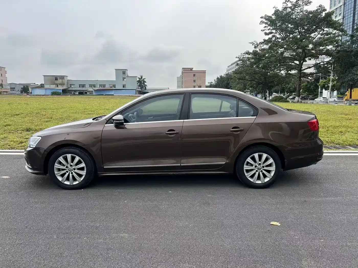Volkswagen Sagitar 2015 230TSI Automatic Comfort