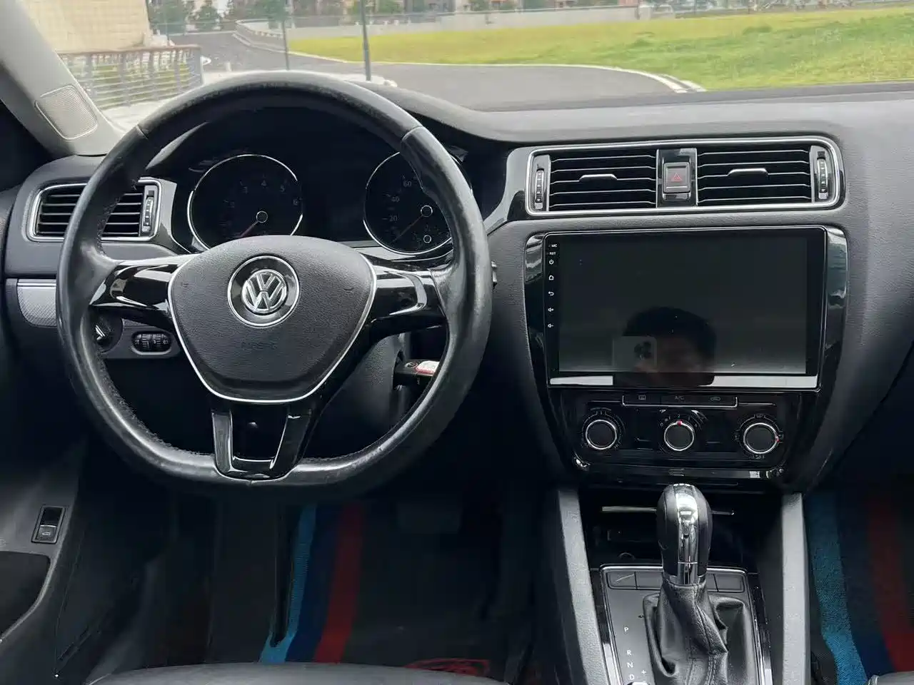 Volkswagen Sagitar 2015 230TSI Automatic Comfort