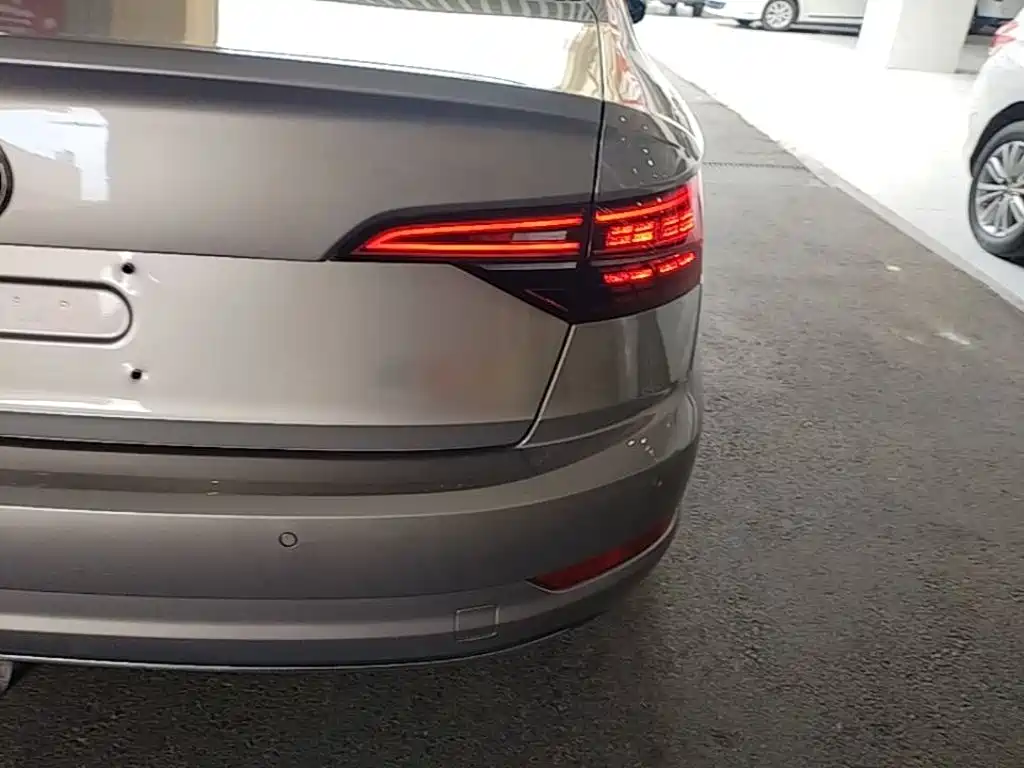 Volkswagen Sagitar 2020 200TSI DSG Comfort China VI