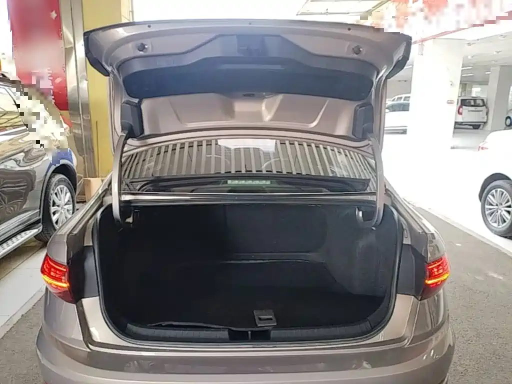 Volkswagen Sagitar 2020 200TSI DSG Comfort China VI