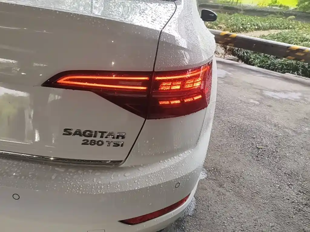 Volkswagen Sagitar 2022 280TSI DSG Excellence Edition