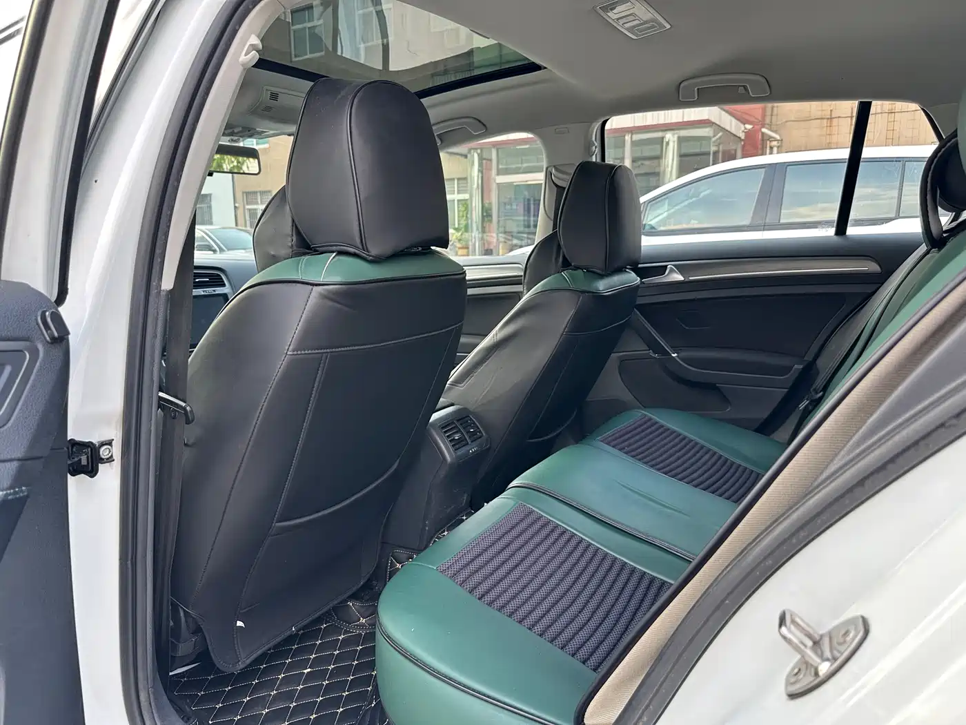 Volkswagen Golf 2016 1.6L Automatic Comfort