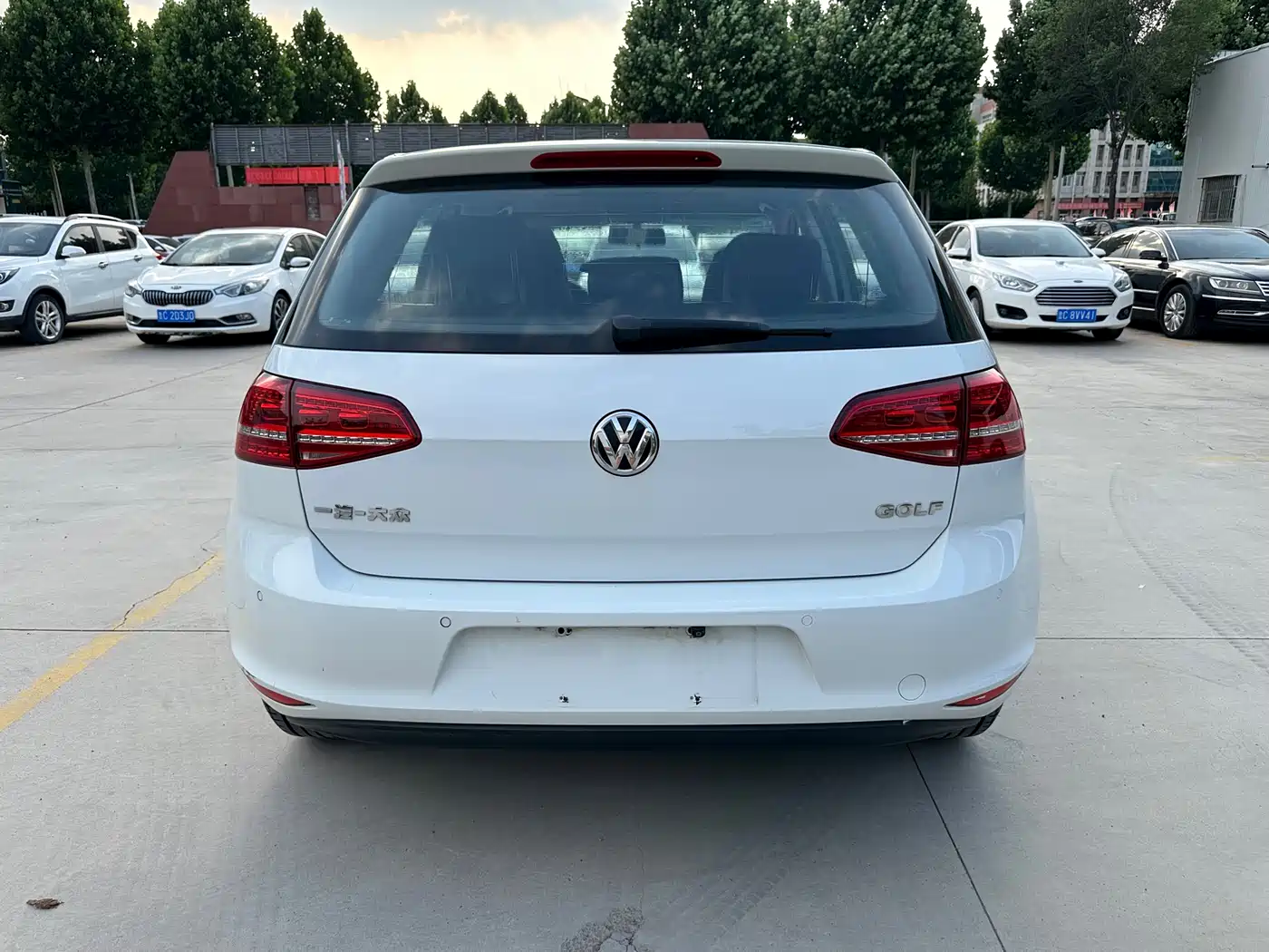 Volkswagen Golf 2016 1.6L Automatic Comfort