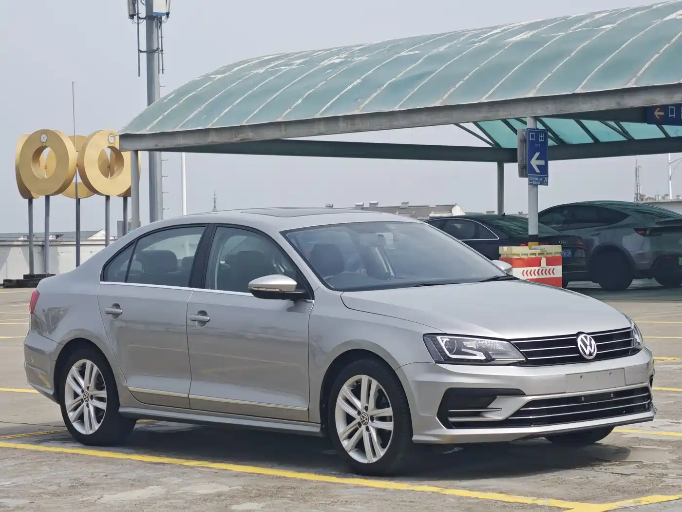 Volkswagen Sagitar 2018 280TSI DSG Spark Edition