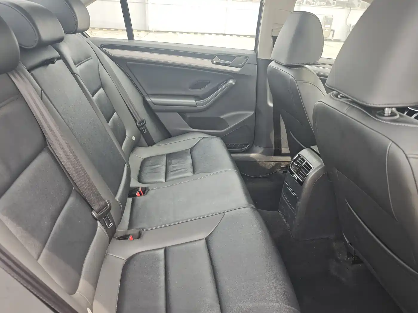 Volkswagen Sagitar 2018 280TSI DSG Spark Edition
