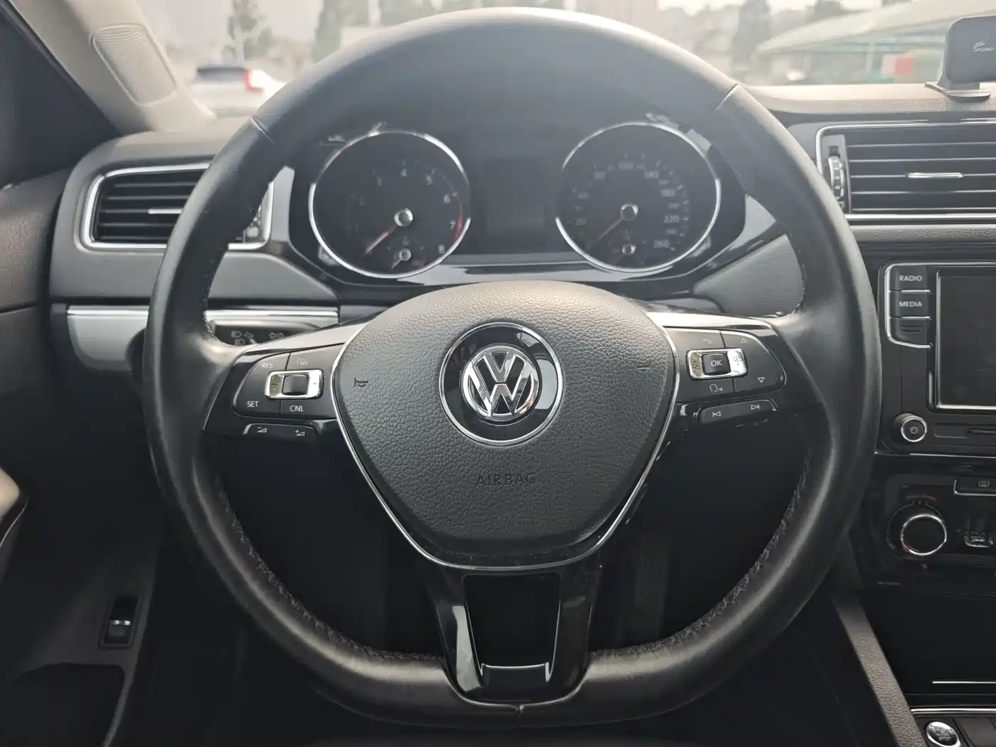 Volkswagen Sagitar 2018 280TSI DSG Spark Edition