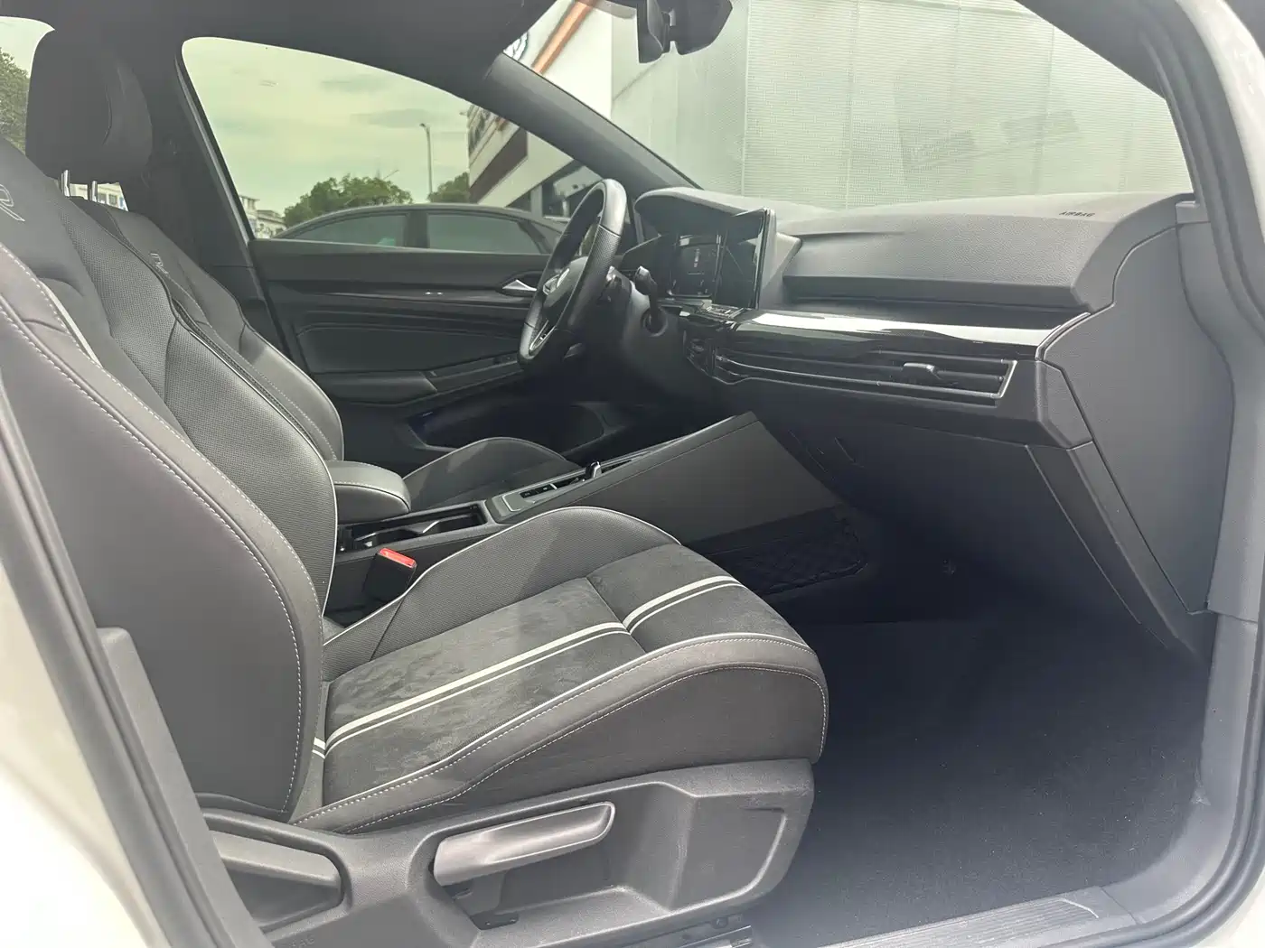 Volkswagen Golf 2021 280TSI DSG R-Line