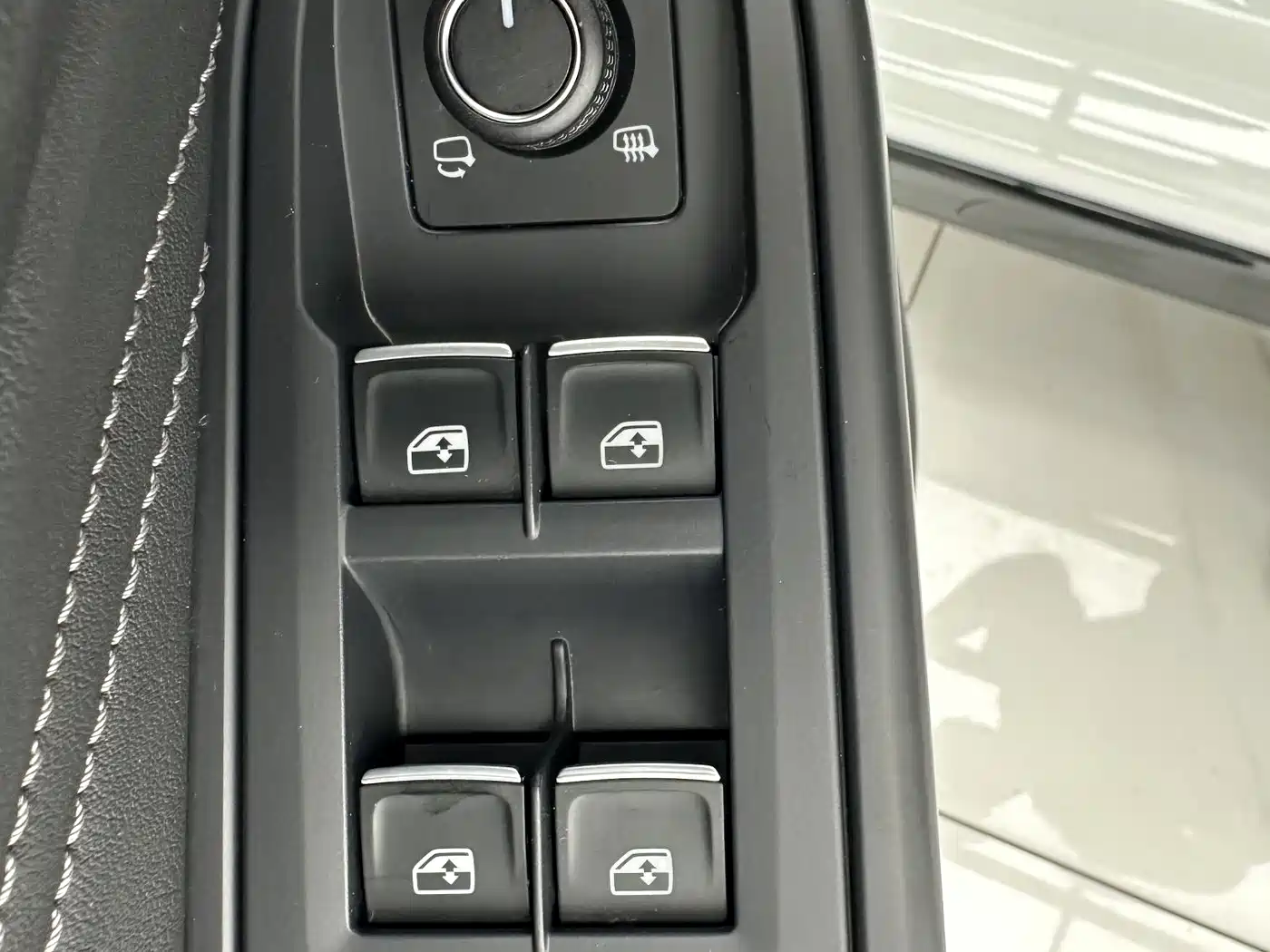 Volkswagen Golf 2023 280TSI DSG R-Line Lite