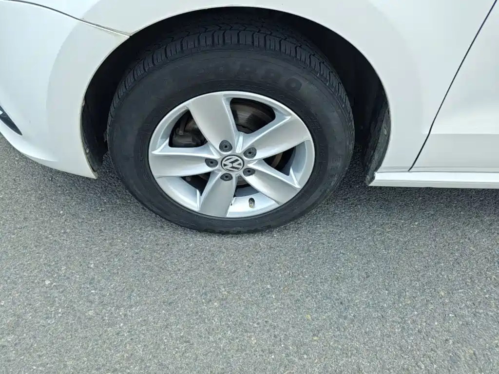 Volkswagen Polo 2016 1.4L Manual Trend