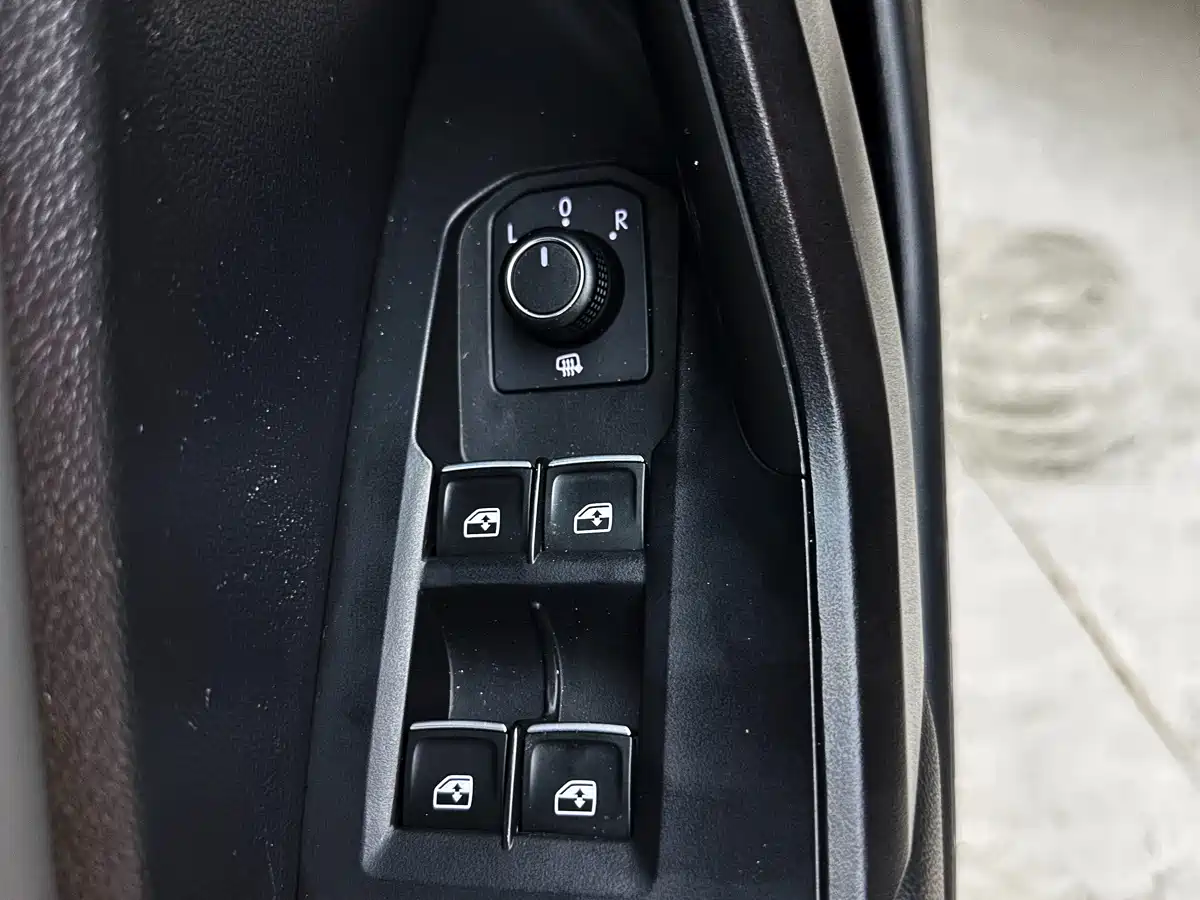Volkswagen Sagitar 2023 Model Year 280TSI DSG Surpass Edition