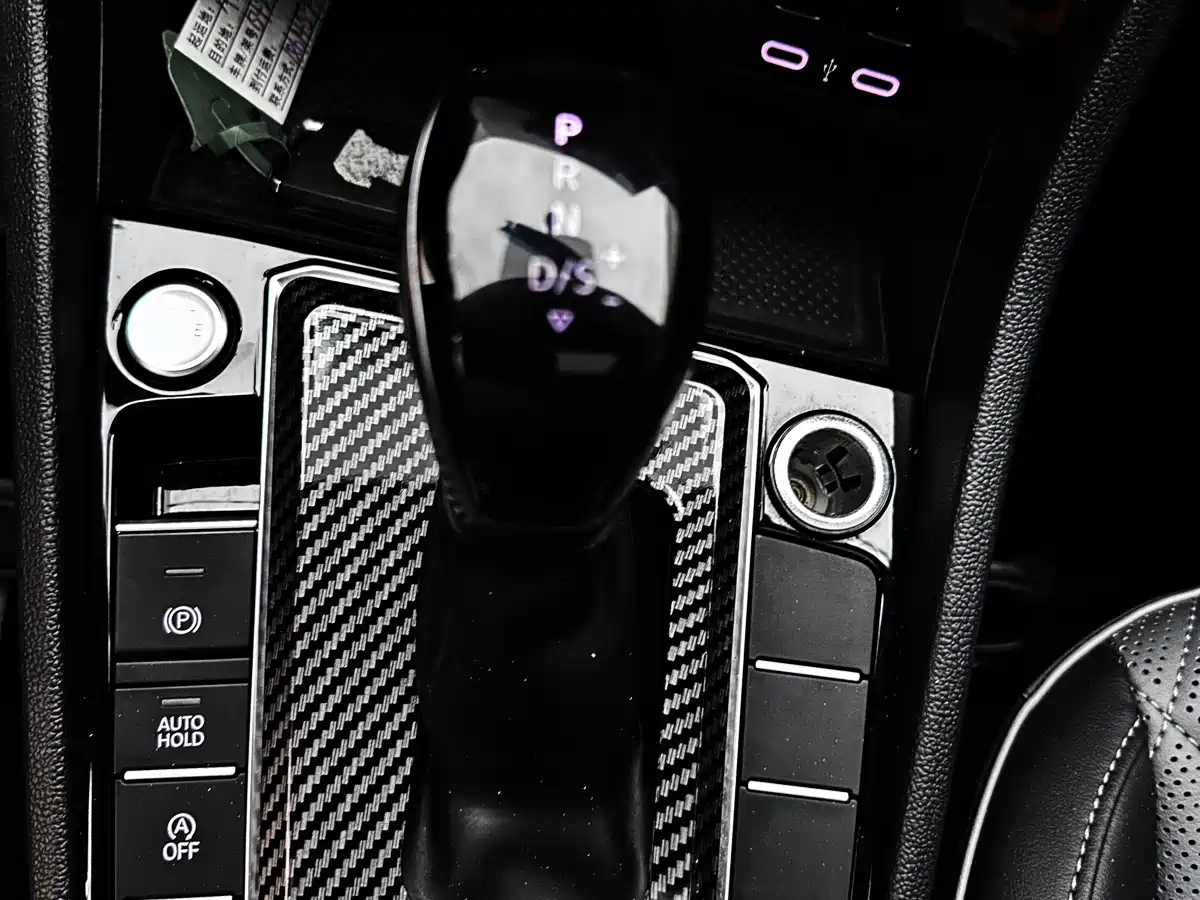 Volkswagen Sagitar 2023 Model Year 280TSI DSG Surpass Edition